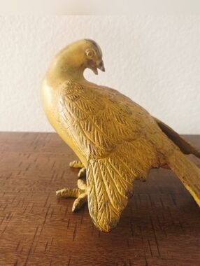 Vintage Unique Cast Iron Yellow Pigeon Bird Heavy 8”